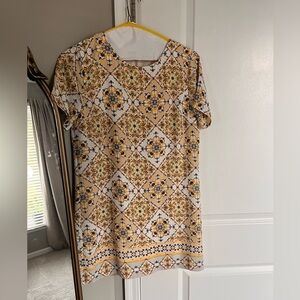 Lulu's Yellow and White Tile-Print Short Sleeve Tunic